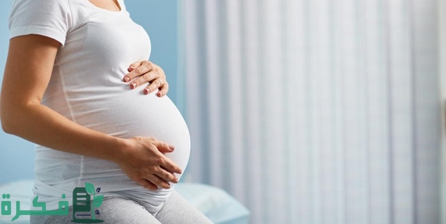 هل الإفرازات الصفراء من علامات قرب الولادة؟ هل الإفرازات الصفراء من علامات قرب الولادة؟
